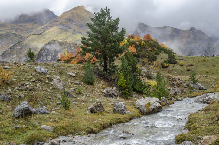 Huesca - valle de Otal 10 - rio Otal.jpg